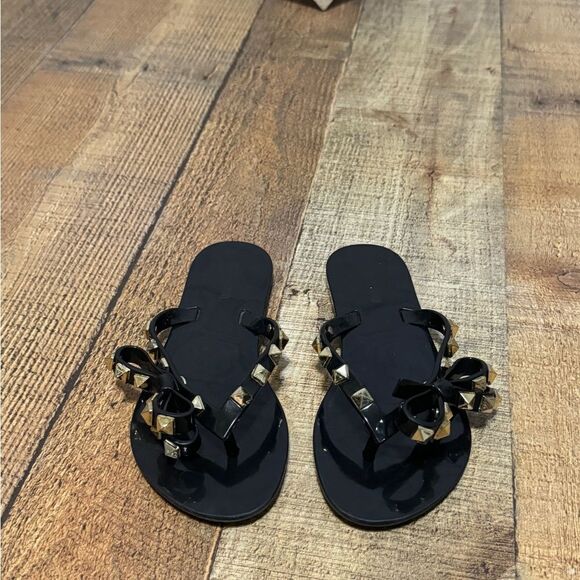 Melissa Harmonic Studs Flip Flops Sandals Bow Detail in Black Gold Size 13 - Picture 3 of 10